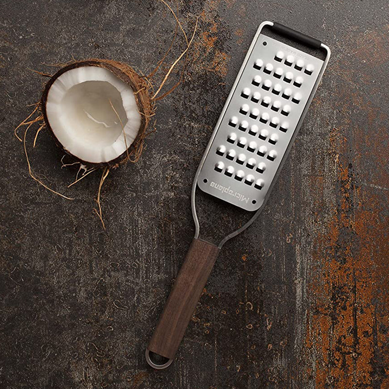 Microplane Master Series Extra Coarse Grater